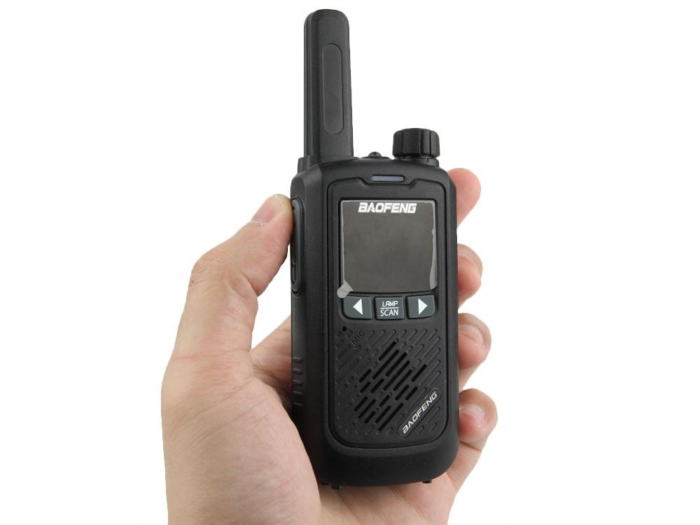 Kraftfullt Walkie Talkie Med Kit