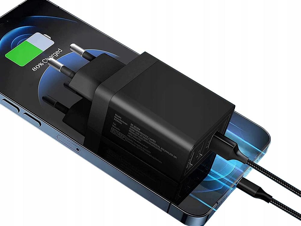 Mobillader / Hurtiglader med 4 stik - QC3
