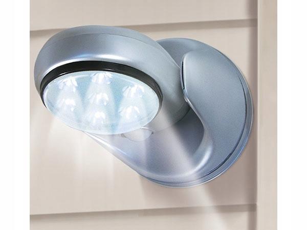 Trådlös LED-lampa med rörelsesensor