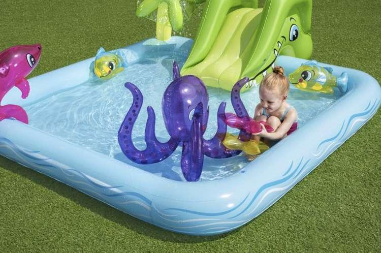 Uppblåsbar Pool med rutchkana, djur, vattensprut, 239x206x86cm