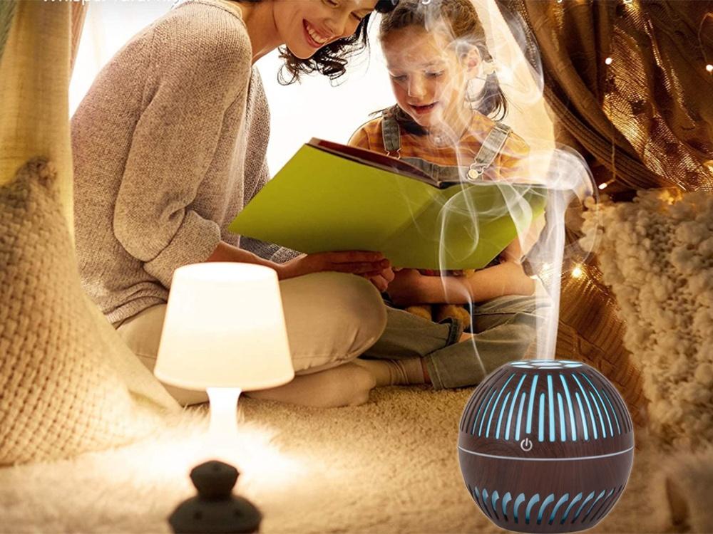 Luftfugter med aroma diffuser og LED lys